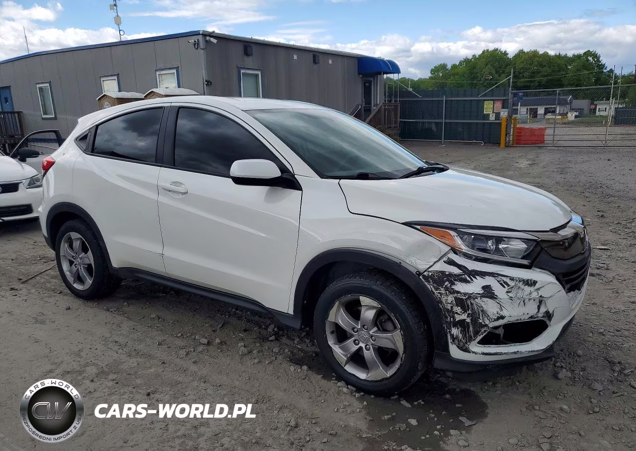 2021 Honda Hr-V Lx VIN:3CZRU6H3XMM703518 - 4