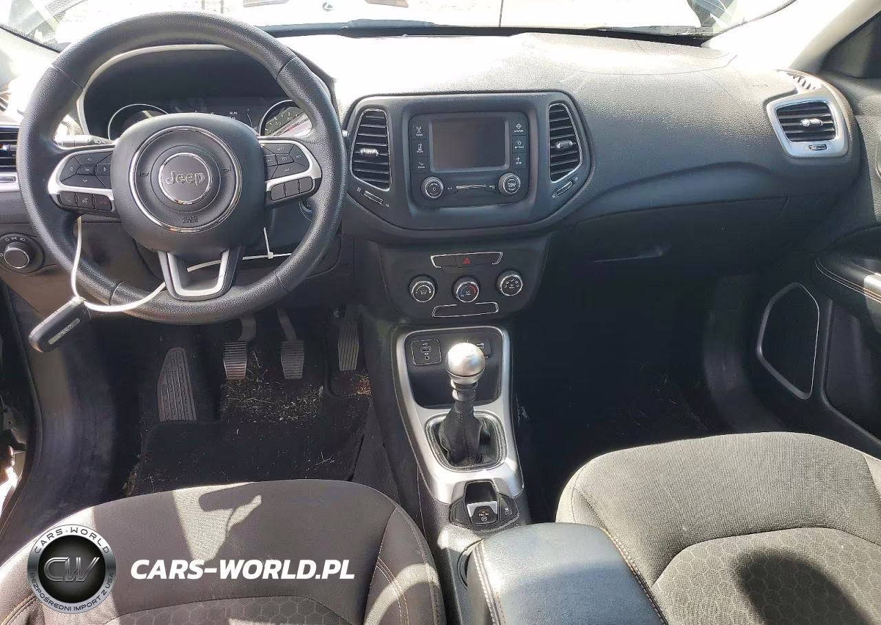 2018 Jeep Compass Sport VIN:3C4NJCABXJT318720 - 8