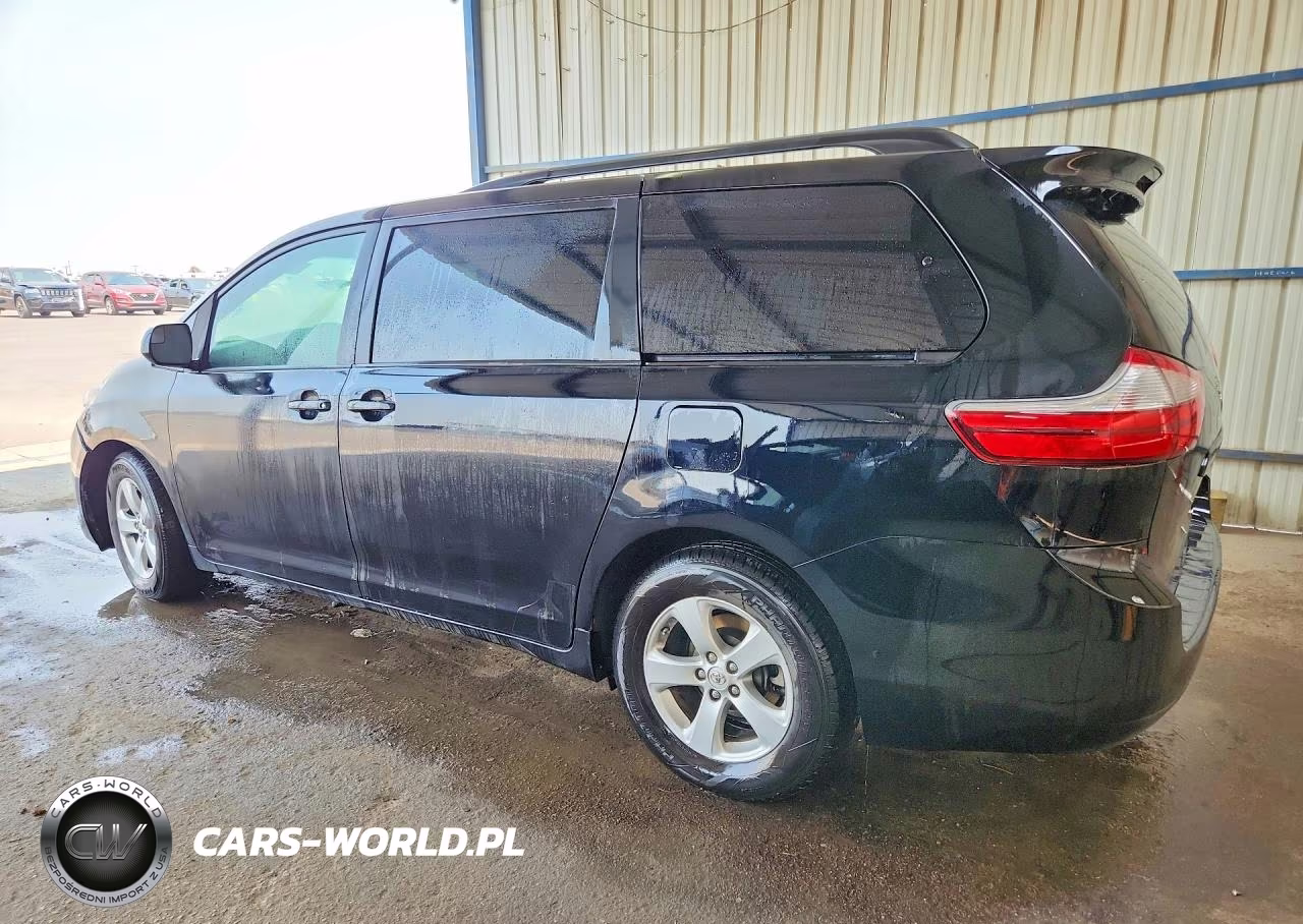 2017 Toyota Sienna Le VIN:5TDKZ3DC9HS844468 - 2