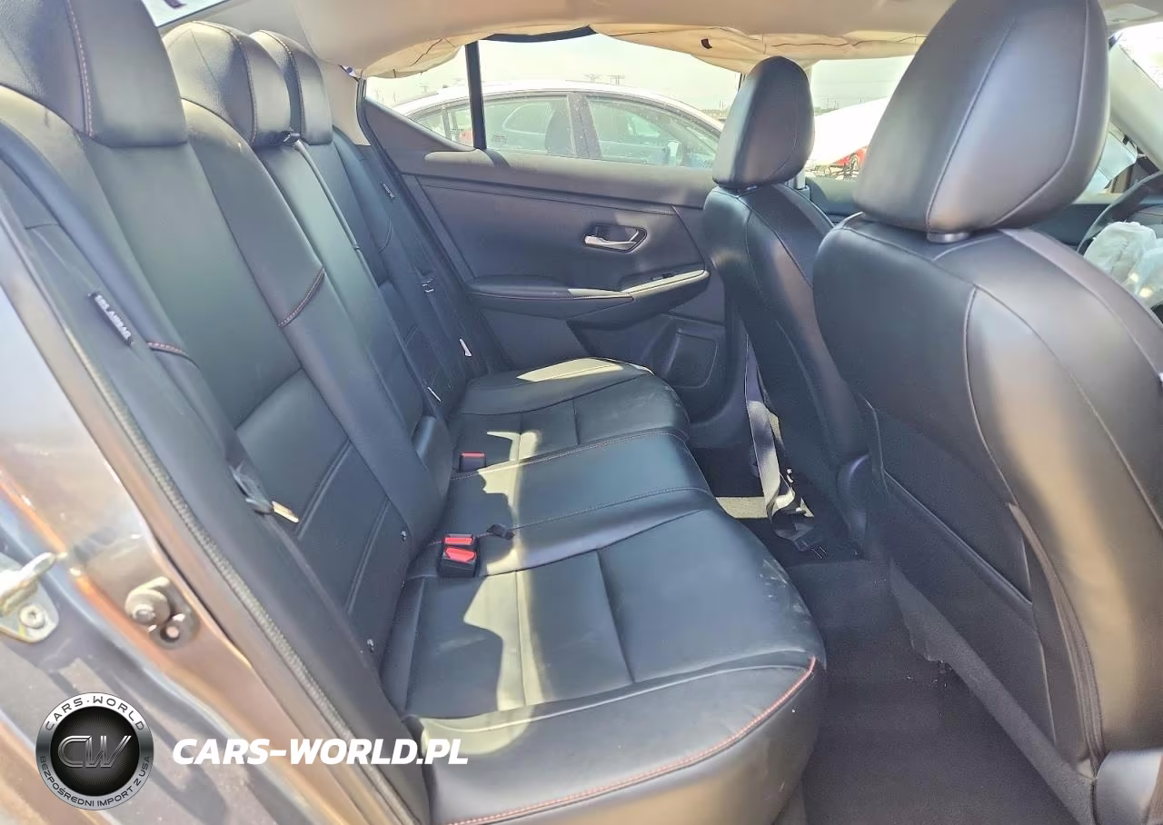 2021 Nissan Sentra Sr VIN:3N1AB8DV0MY316676 - 10