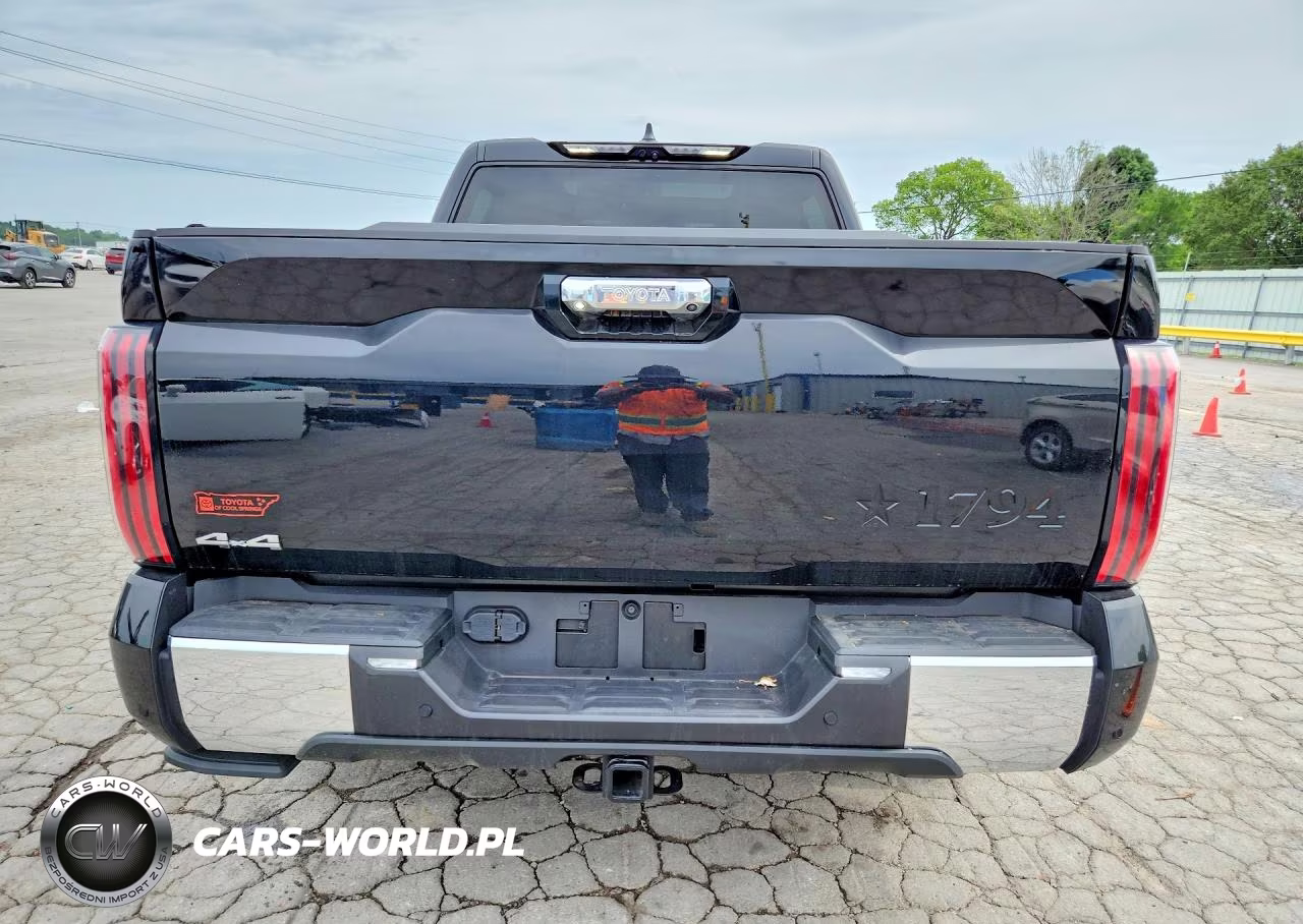 2025 Toyota Tundra 1794 Edition VIN:5TFMA5DB5SX322554 - 6