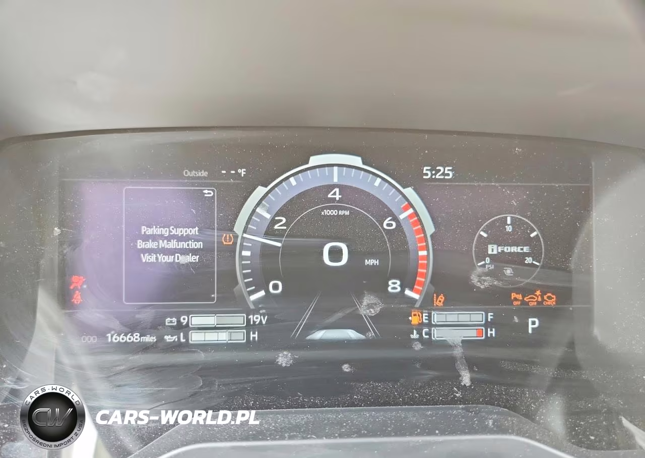 2025 Toyota Tundra 1794 Edition VIN:5TFMA5DB5SX322554 - 9
