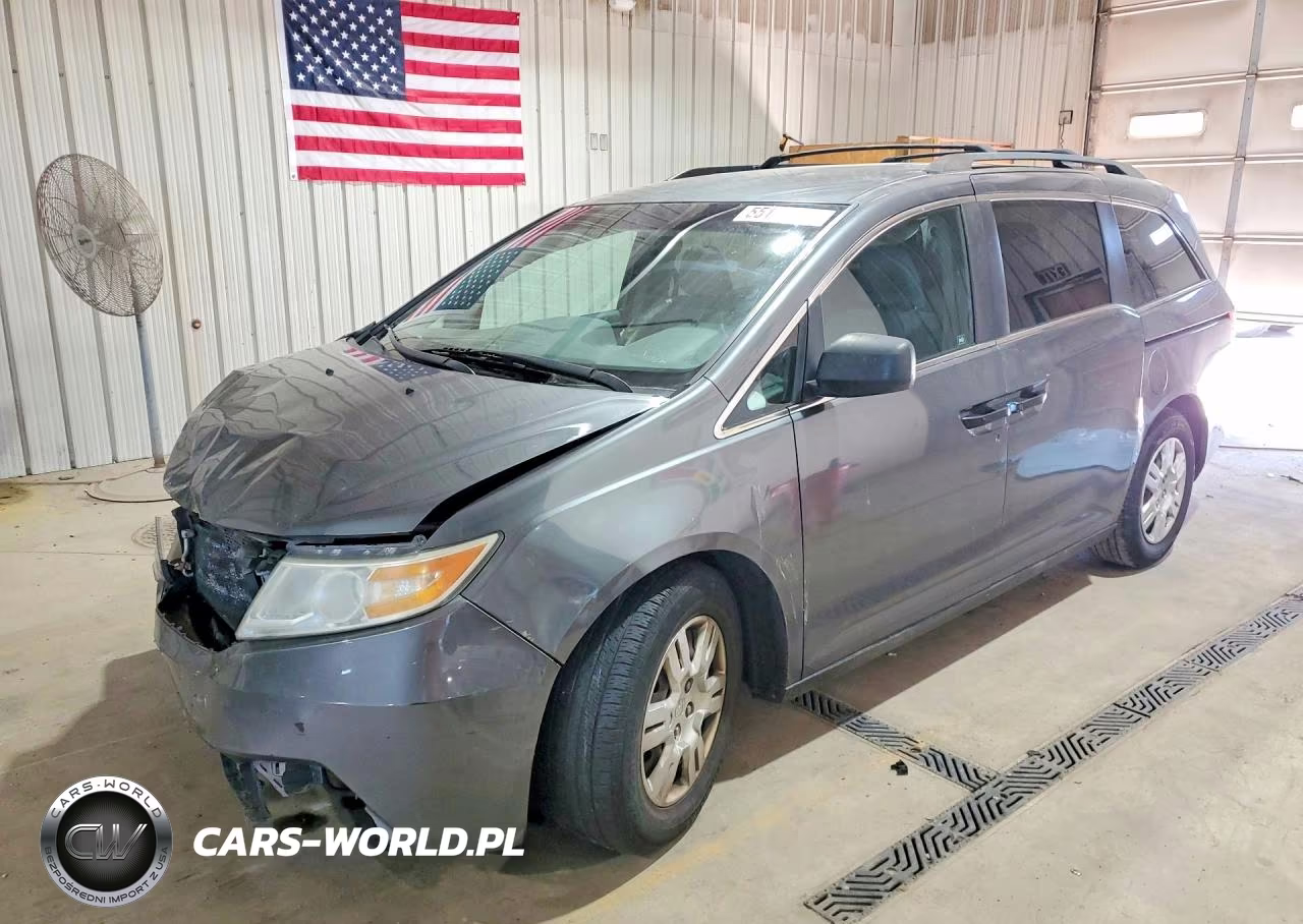 2011 Honda Odyssey Lx – zdjęcie 1 z 13