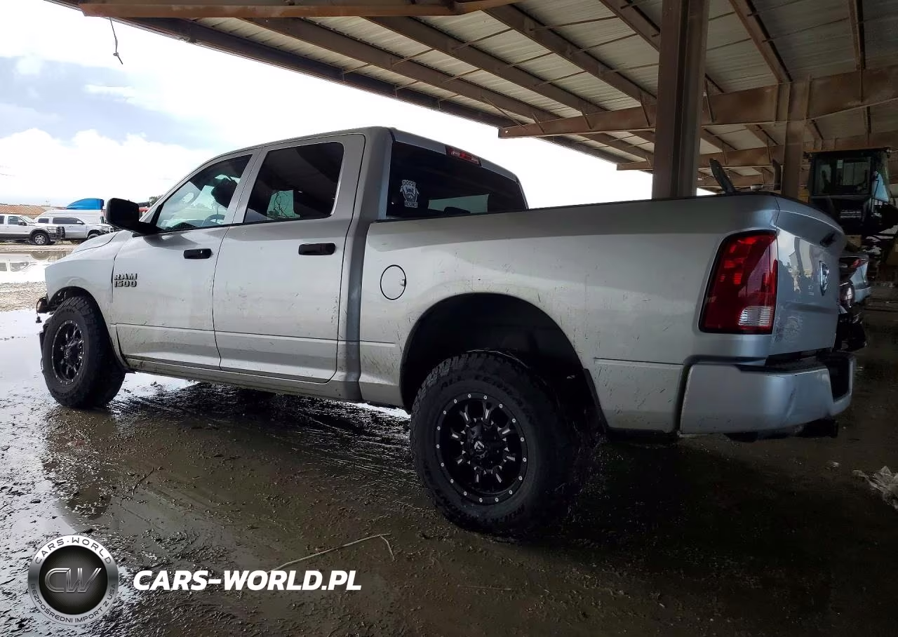 2018 Ram 1500 St VIN:1C6RR7KG4JS314215 - 2