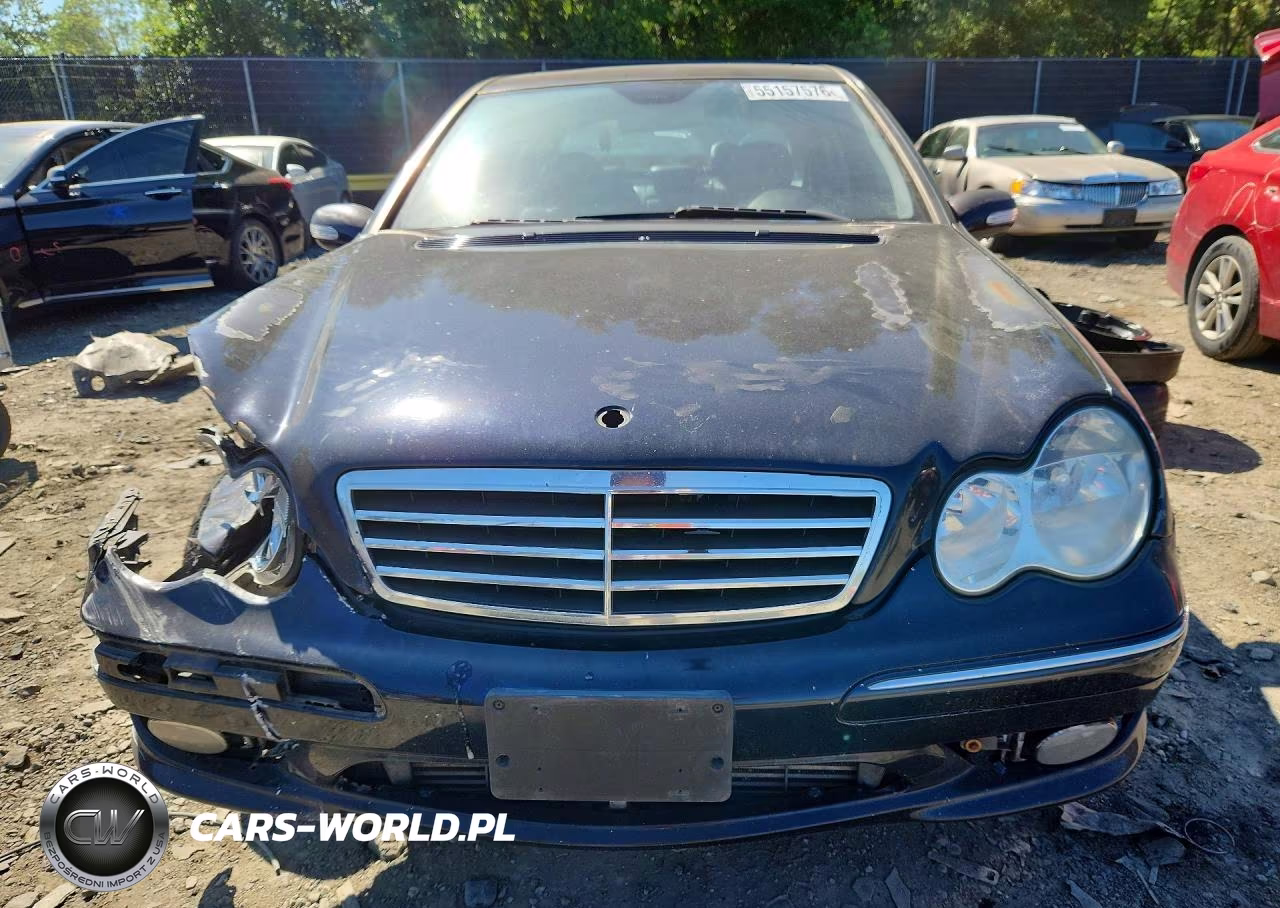 2005 Mercedes-Benz C 230K Sport Sedan VIN:WDBRF40J65F615595 - 5