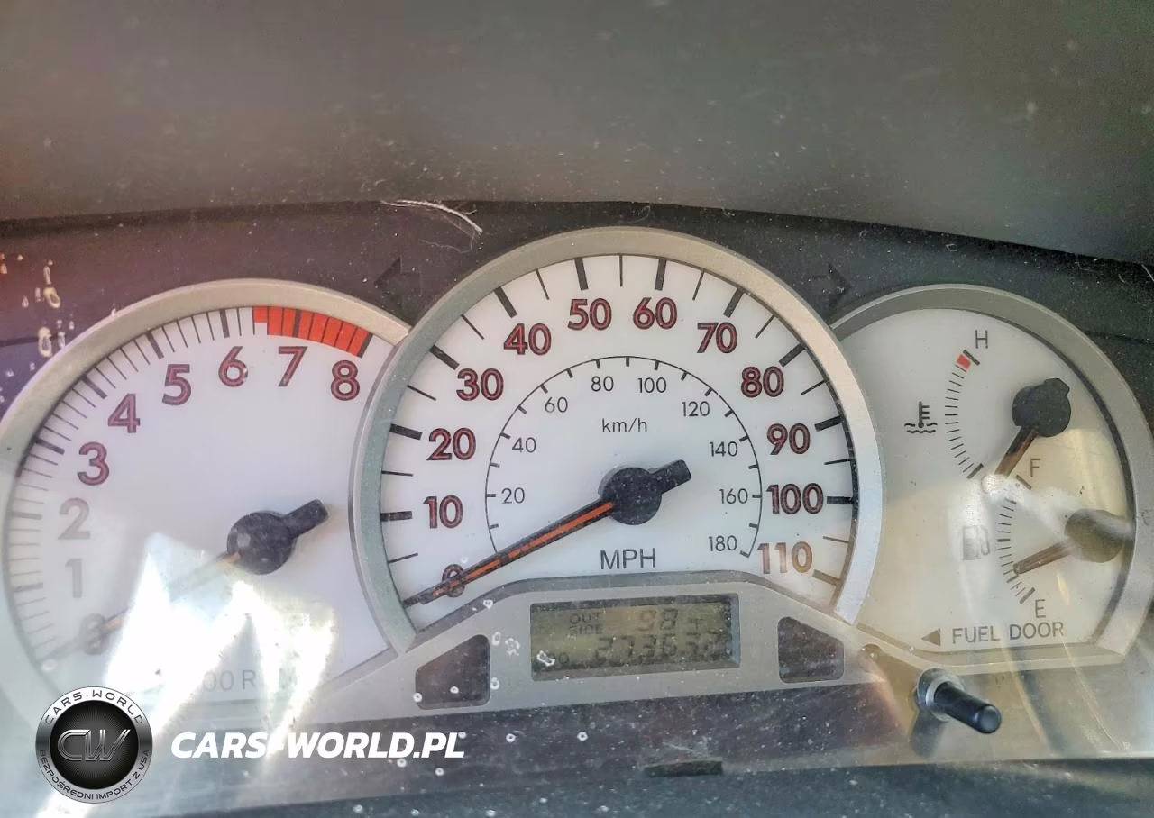 2005 Toyota Corolla S VIN:2T1BR32E05C556556 - 9