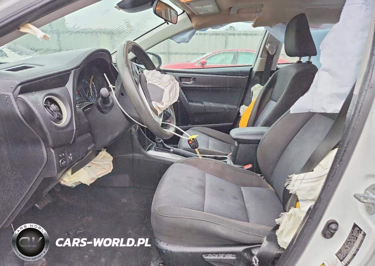 2017 Toyota Corolla Le VIN:5YFBURHE6HP588098 - 7