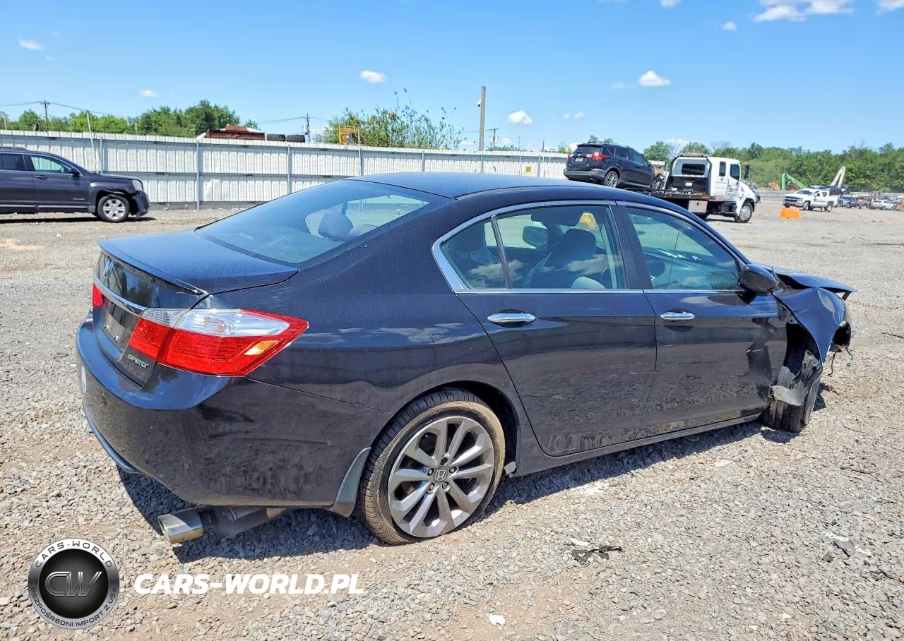 2013 Honda Accord Sport VIN:1HGCR2F53DA084592 - 3