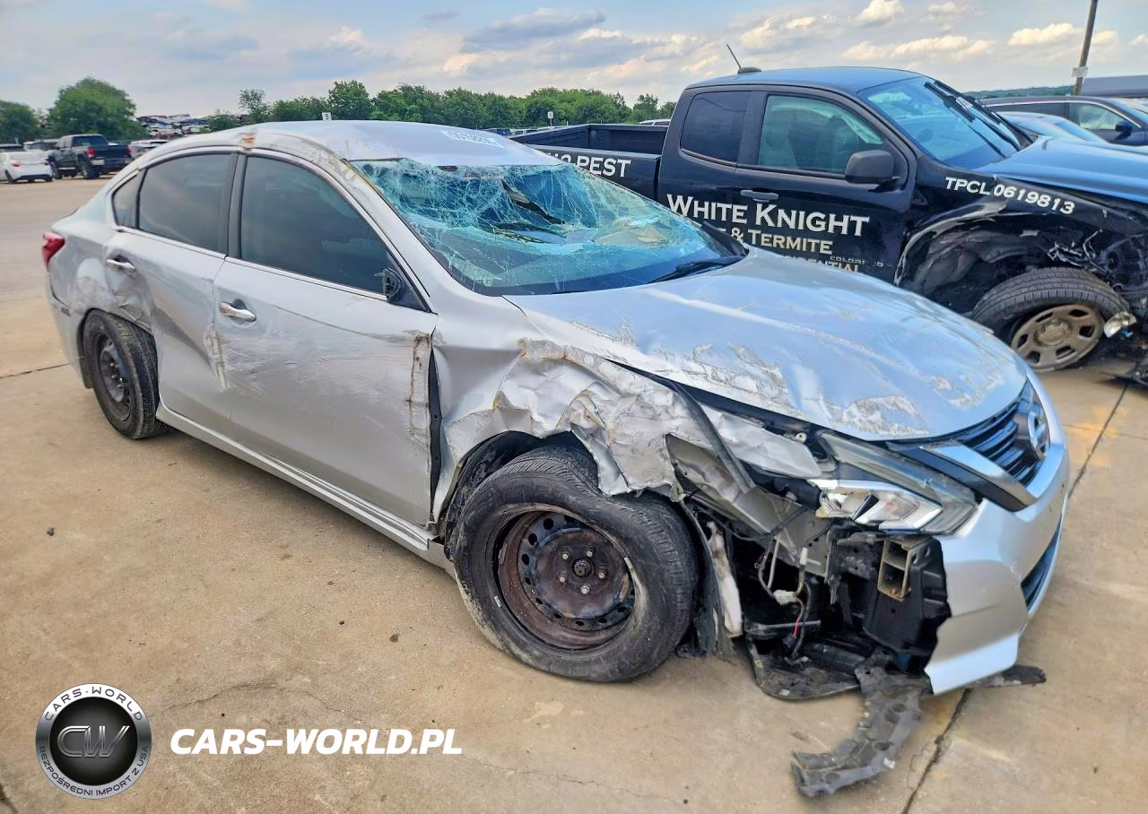 2017 Nissan Altima 2.5 S VIN:1N4AL3AP5HN316930 - 4