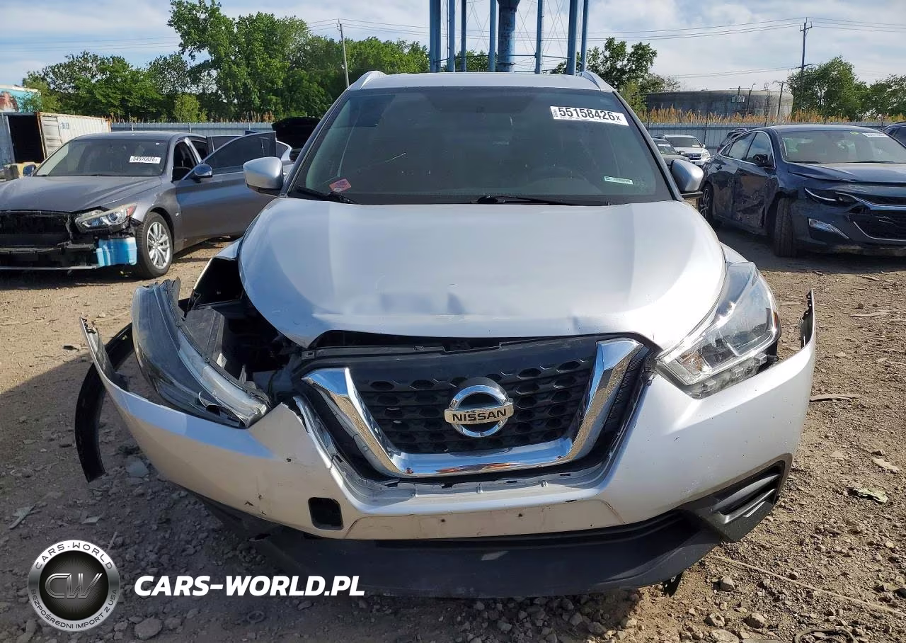 2019 Nissan Kicks Sv VIN:3N1CP5CU4KL555837 - 5