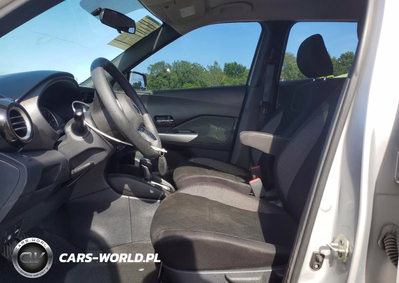 2019 Nissan Kicks Sv VIN:3N1CP5CU4KL555837 - 7