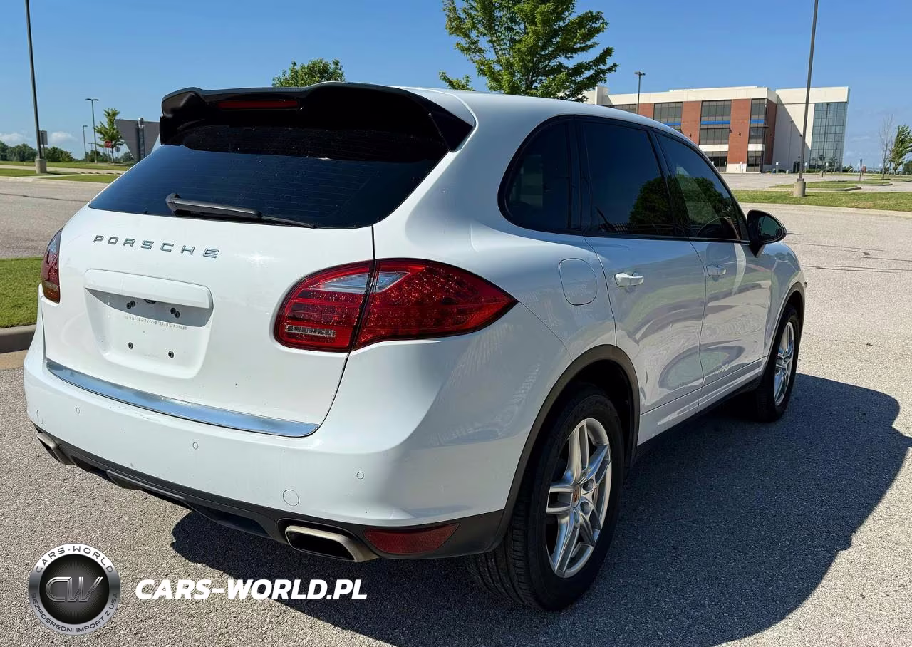 2014 Porsche Cayenne VIN:WP1AA2A28ELA02404 - 4