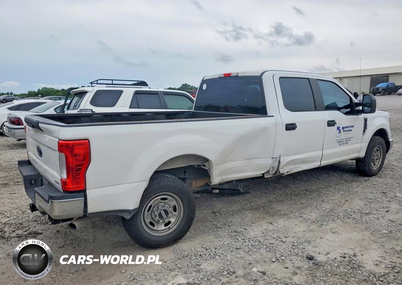 2017 Ford F250 Super Duty VIN:1FT7W2A69HEC50573 - 3