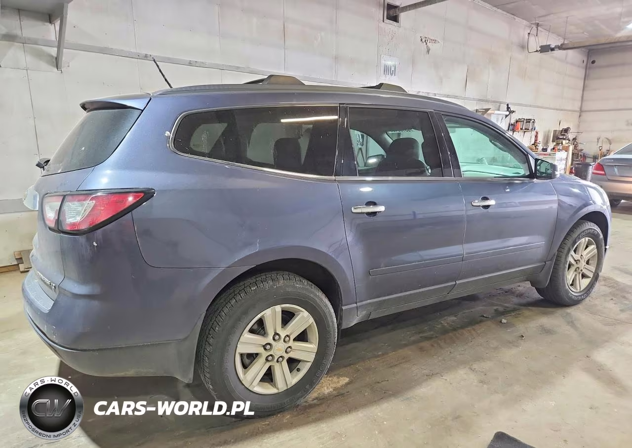 2014 Chevrolet Traverse Lt VIN:1GNKRHKD8EJ276870 - 3