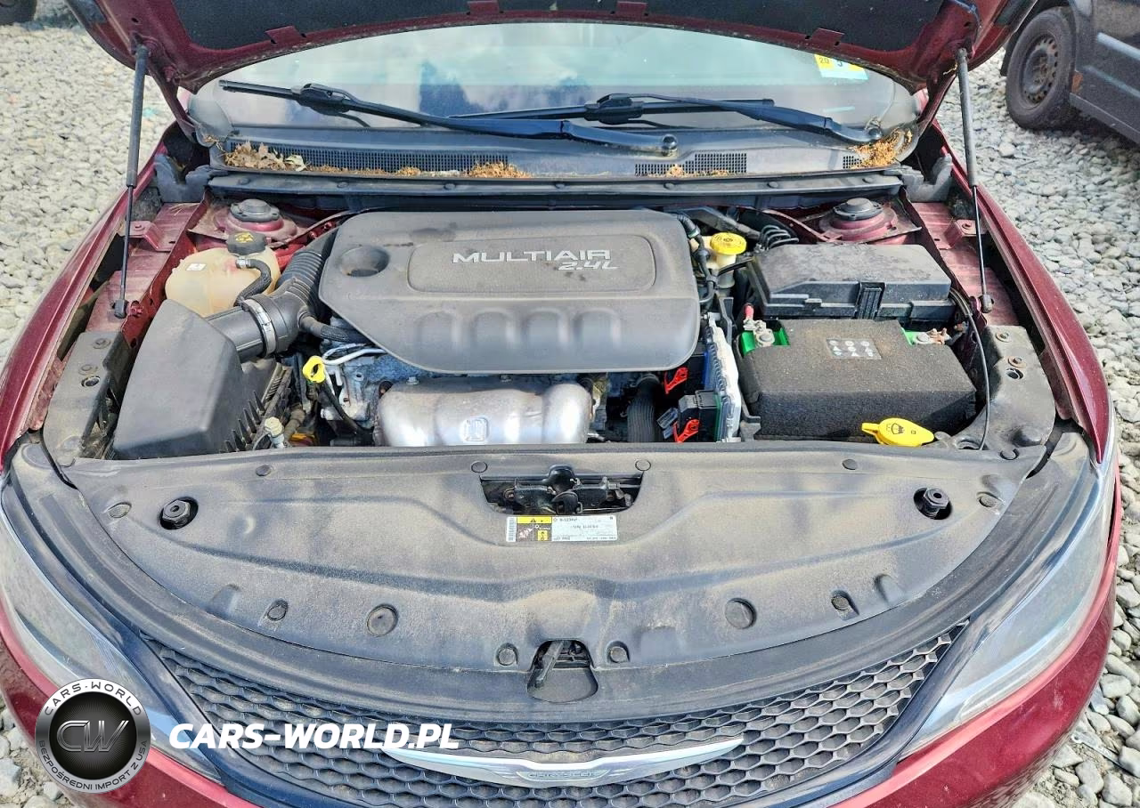 2015 Chrysler 200 S VIN:1C3CCCBB7FN613138 - 11