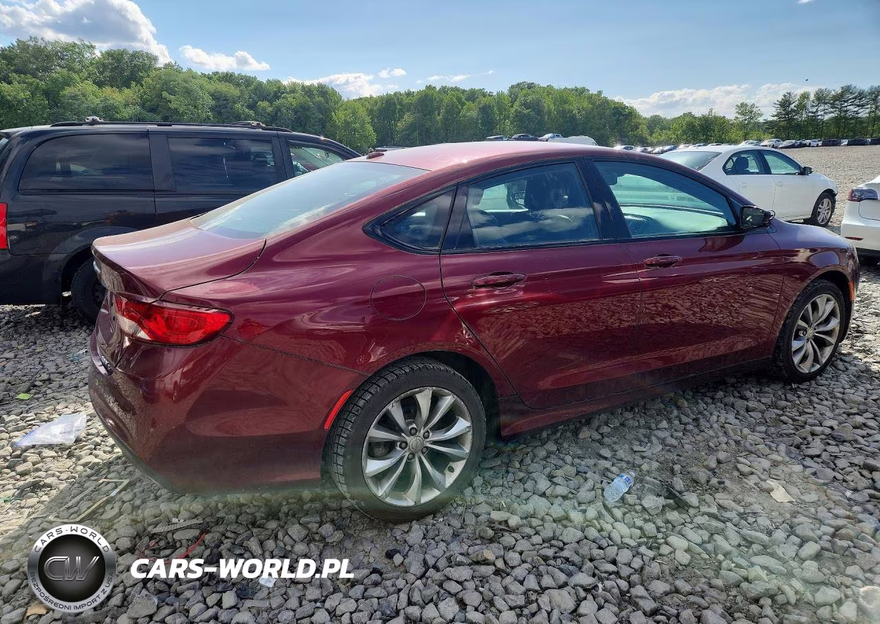 2015 Chrysler 200 S VIN:1C3CCCBB7FN613138 - 3