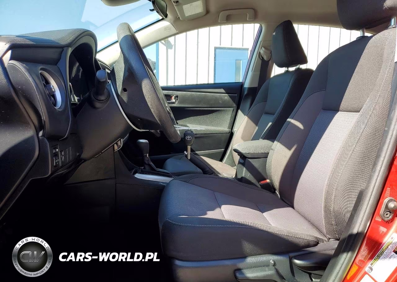 2017 Toyota Corolla Le VIN:2T1BURHEXHC828110 - 7
