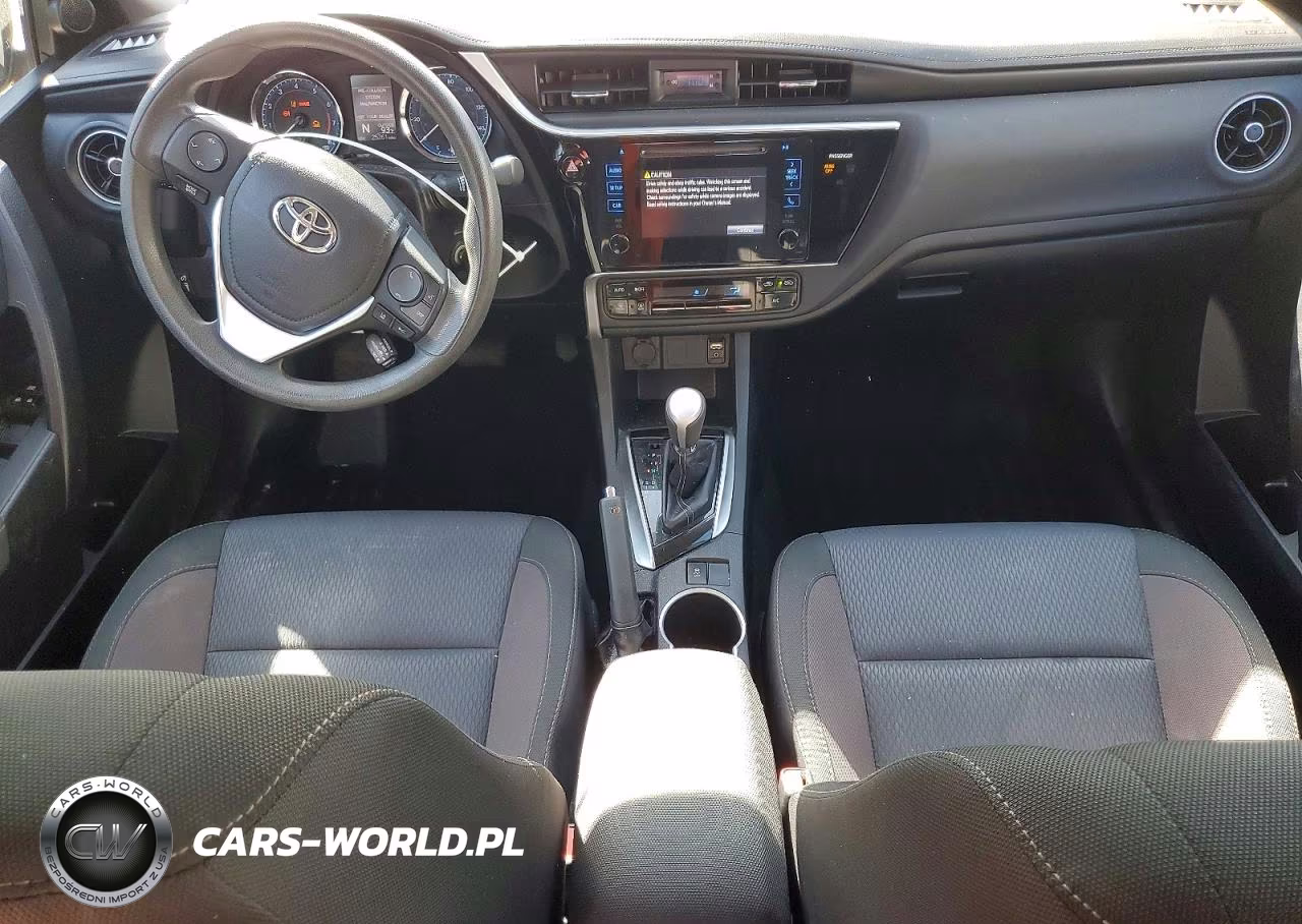 2017 Toyota Corolla Le VIN:2T1BURHEXHC828110 - 8