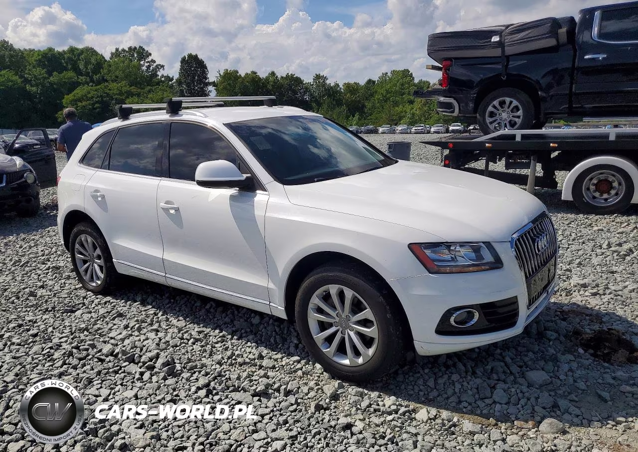 2014 Audi Q5 Premium VIN:WA1CFAFP4EA061403 - 4