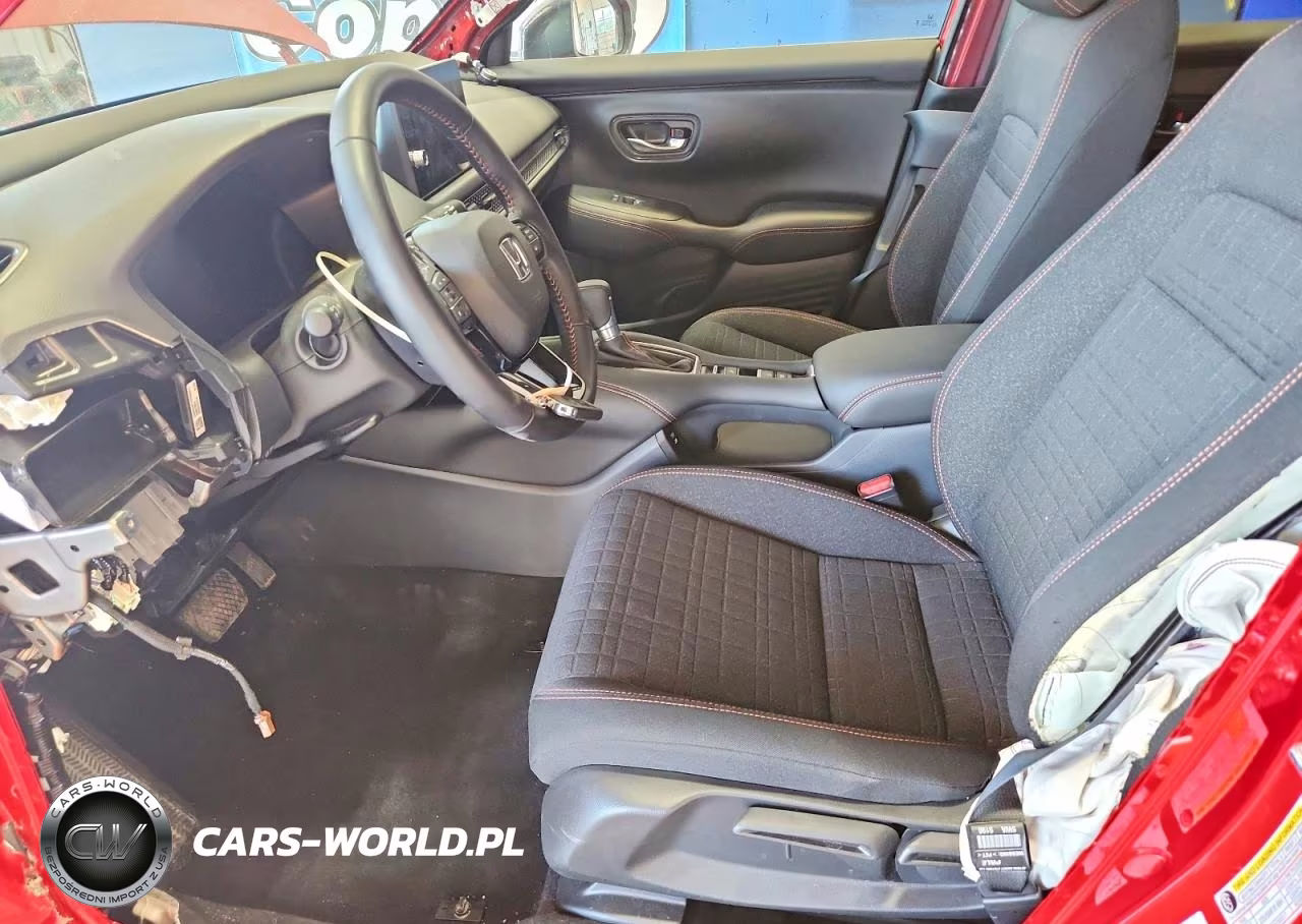 2026 Honda Hr-V Sport VIN:3CZRZ2H58TM719226 - 7