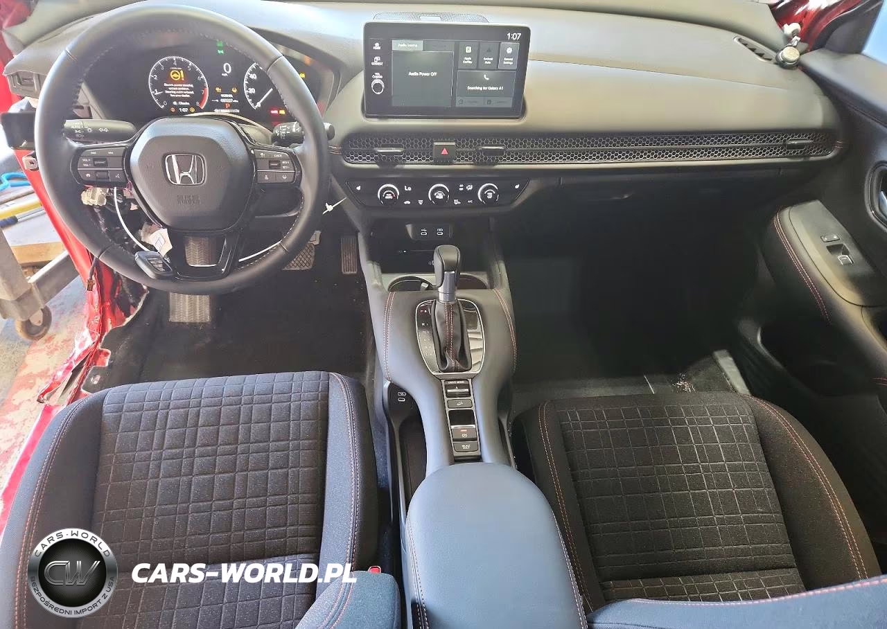 2026 Honda Hr-V Sport VIN:3CZRZ2H58TM719226 - 8