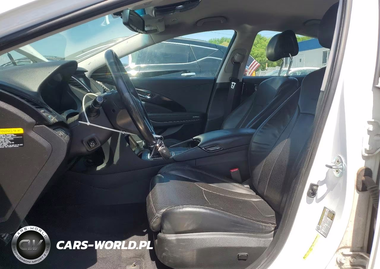 2017 Hyundai Azera Base VIN:KMHFG4JG4HA585725 - 7