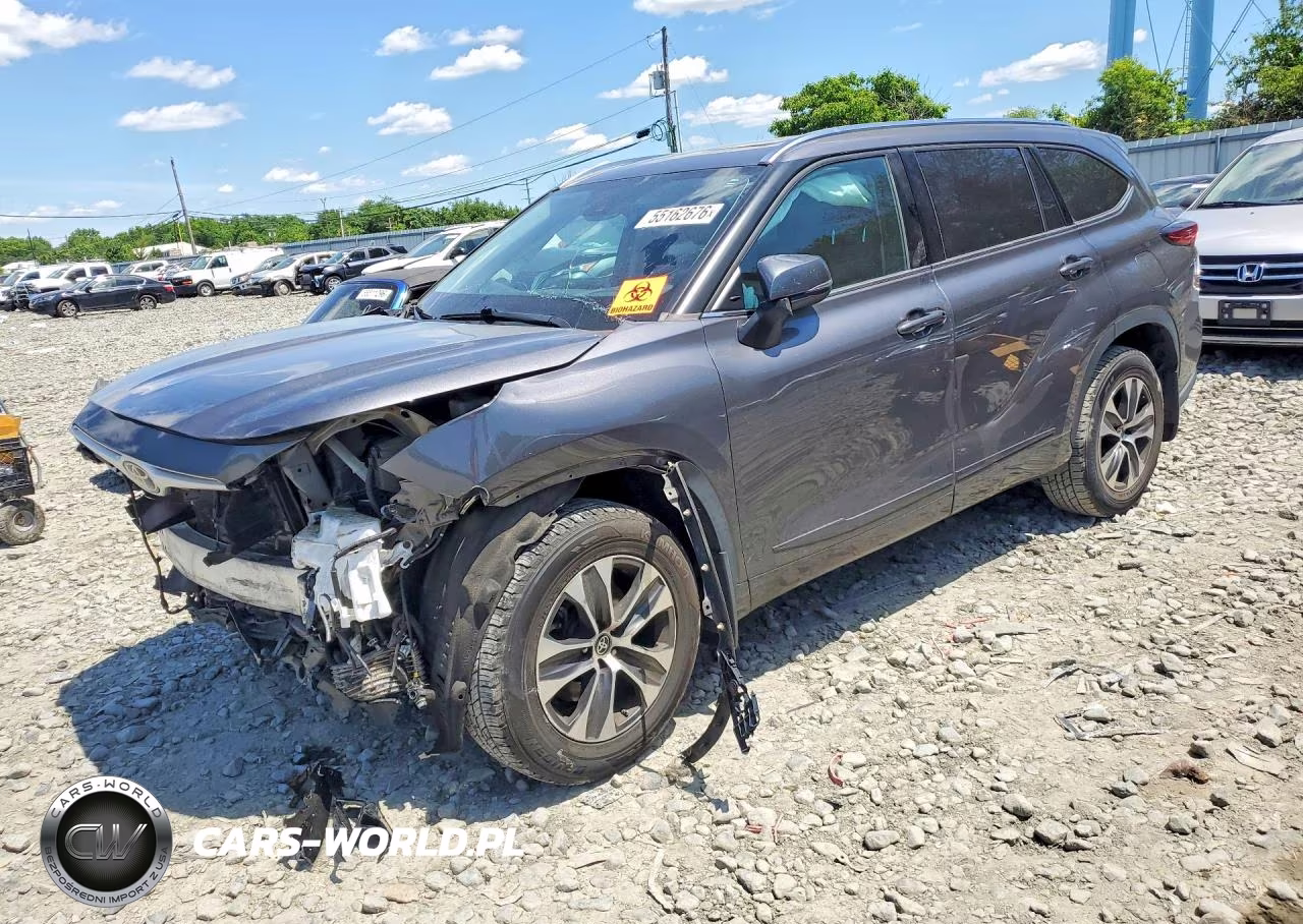 2021 Toyota Highlander Xle – zdjęcie 1 z 12