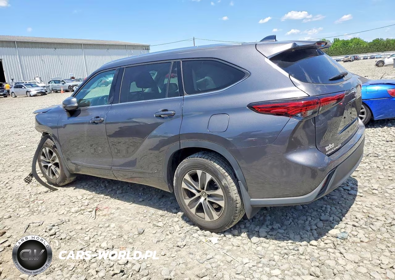 2021 Toyota Highlander Xle VIN:5TDHZRBH0MS081553 - 2