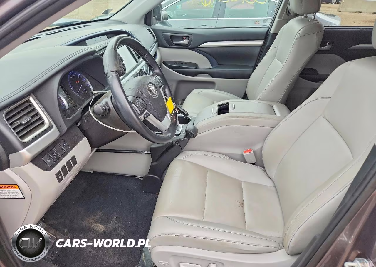 2019 Toyota Highlander Xle VIN:5TDJZRFH4KS588691 - 7