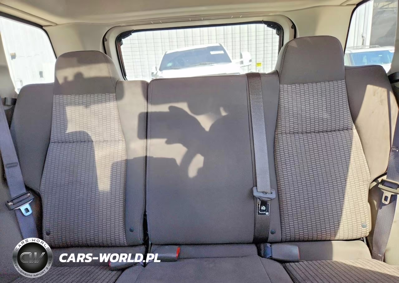 2008 Jeep Grand Cherokee Laredo VIN:1J8GR48K28C238100 - 10