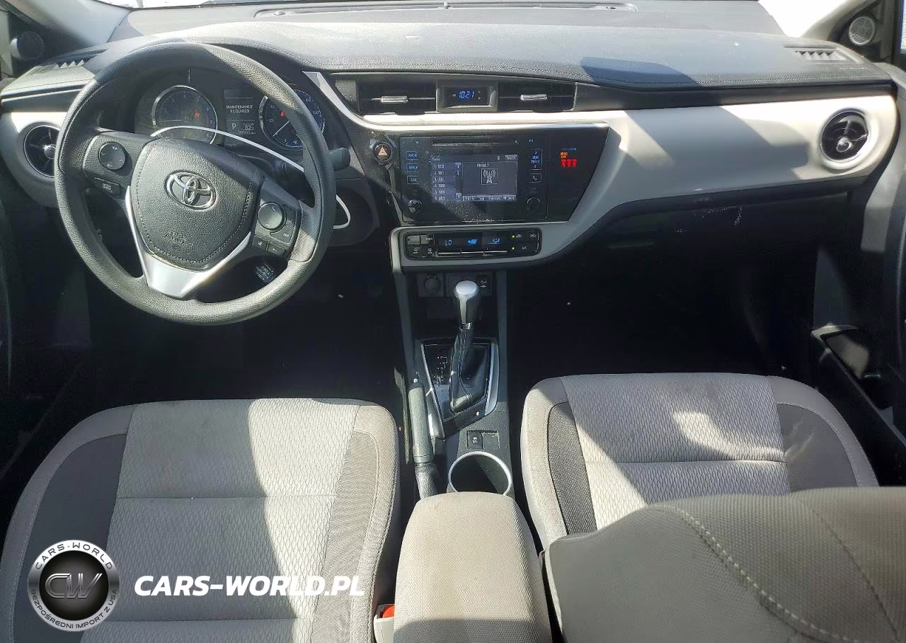 2019 Toyota Corolla Le VIN:2T1BURHE5KC153547 - 8