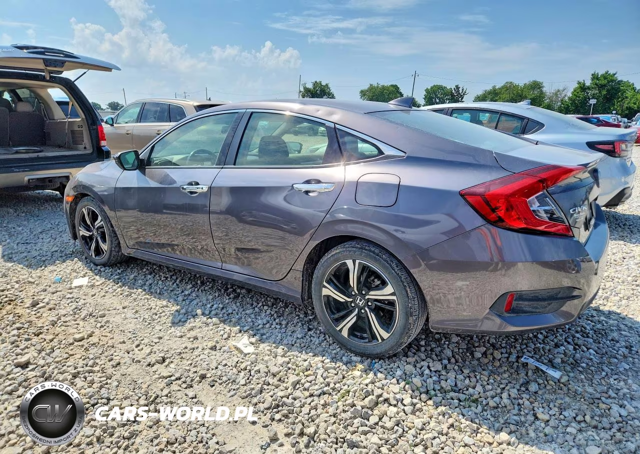 2018 Honda Civic Touring VIN:JHMFC1F93JX006735 - 2