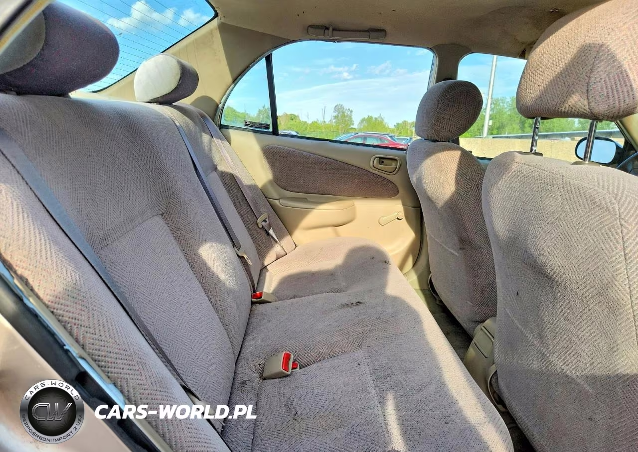 2000 Chevrolet Prizm VIN:1Y1SK5281YZ435776 - 10