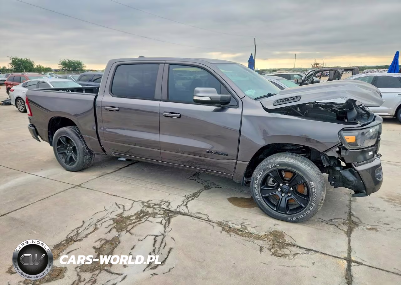 2020 Ram 1500 Big Horn-Lone Star VIN:1C6SRFFT7LN162323 - 4