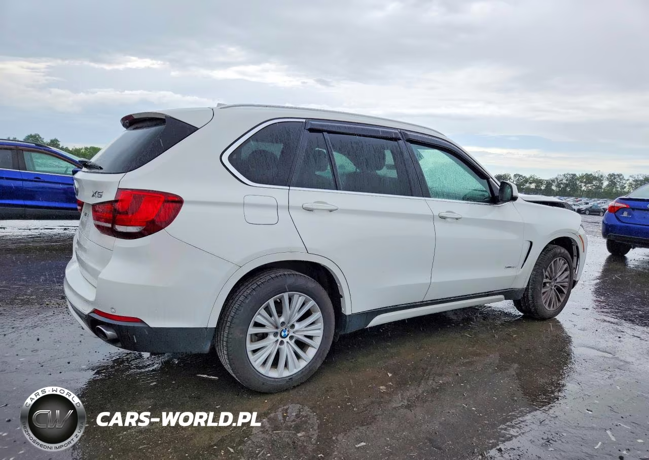 2017 BMW X5 xDrive35I VIN:5UXKR0C39H0X81230 - 3