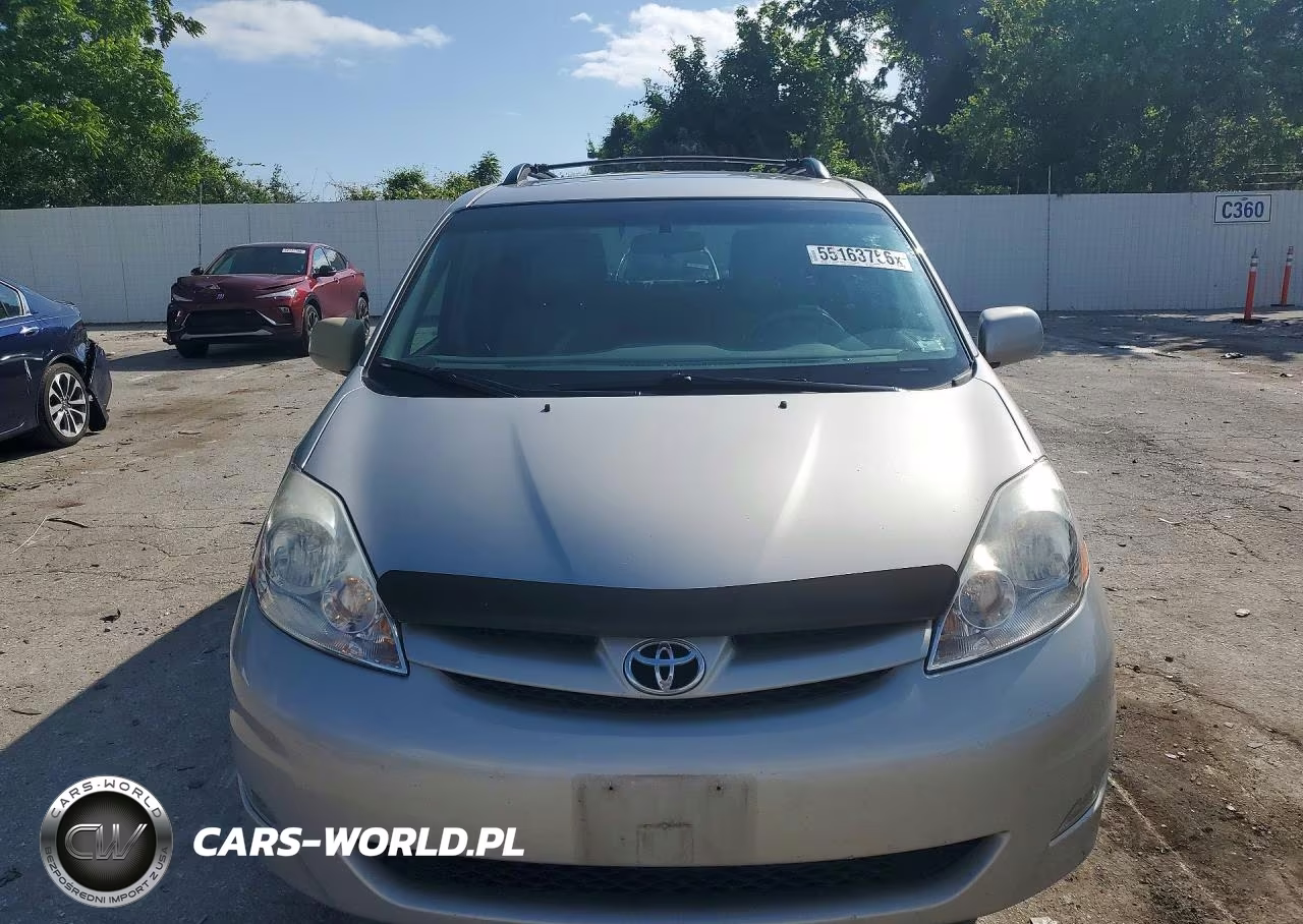 2009 Toyota Sienna Xle VIN:5TDBK22C79S025395 - 5