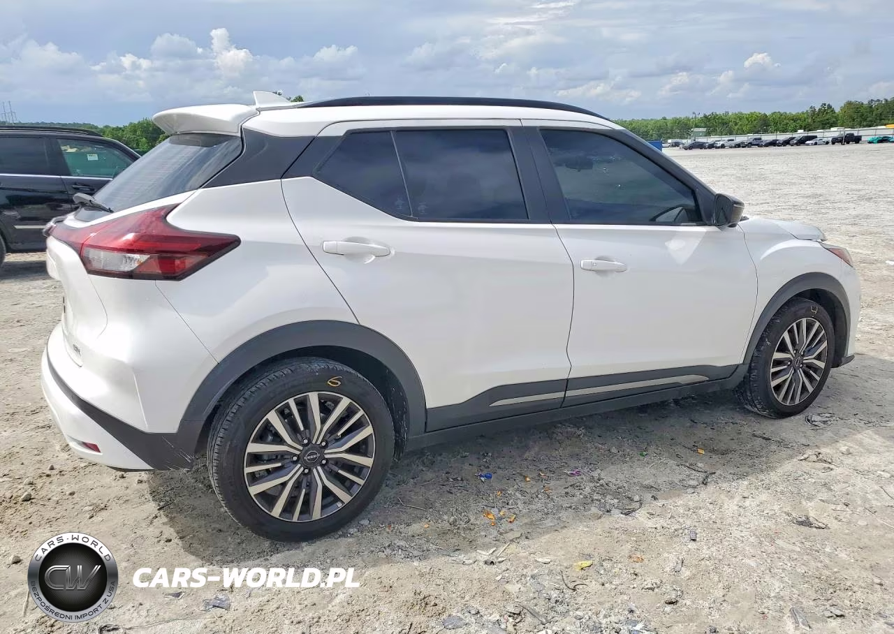 2022 Nissan Kicks Sr VIN:3N1CP5DV1NL480719 - 3