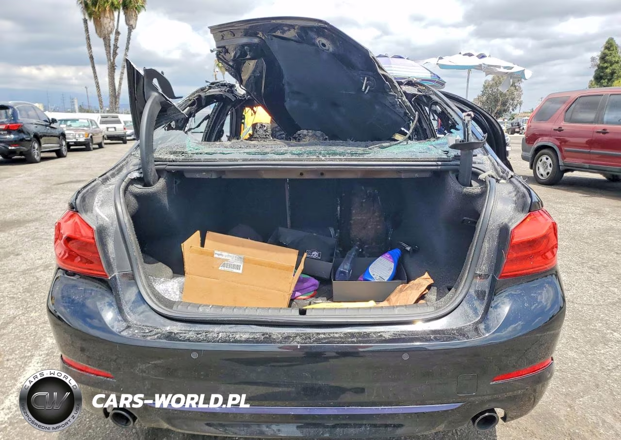 2018 BMW 530 I VIN:WBAJA5C5XJWA35617 - 6