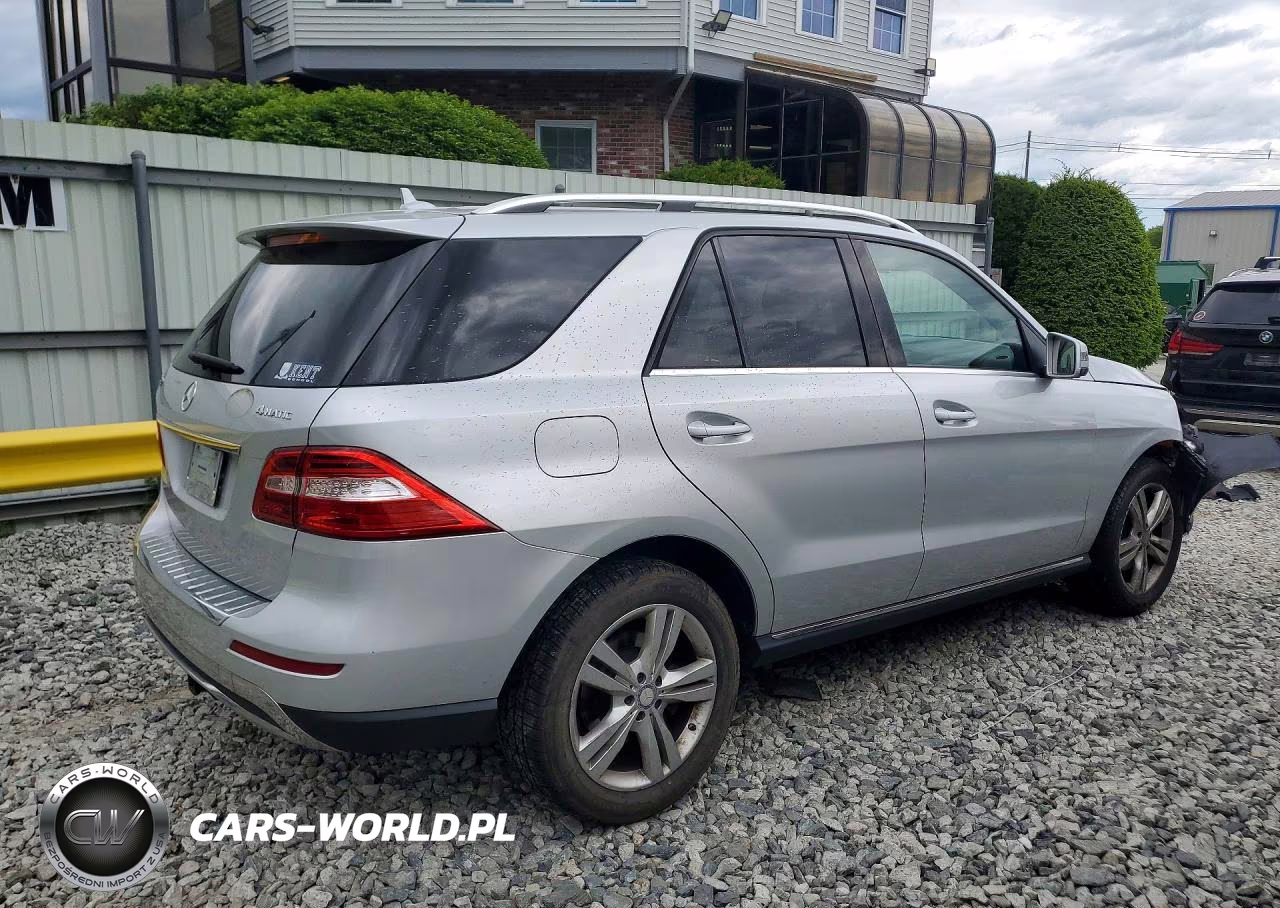 2015 Mercedes-Benz Ml 350 4Matic VIN:4JGDA5HB9FA503770 - 3