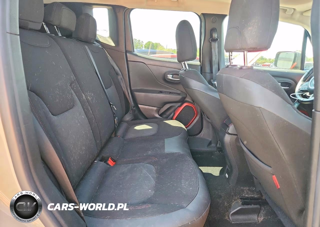 2016 Jeep Renegade Trailhawk VIN:ZACCJBCT9GPC80792 - 11