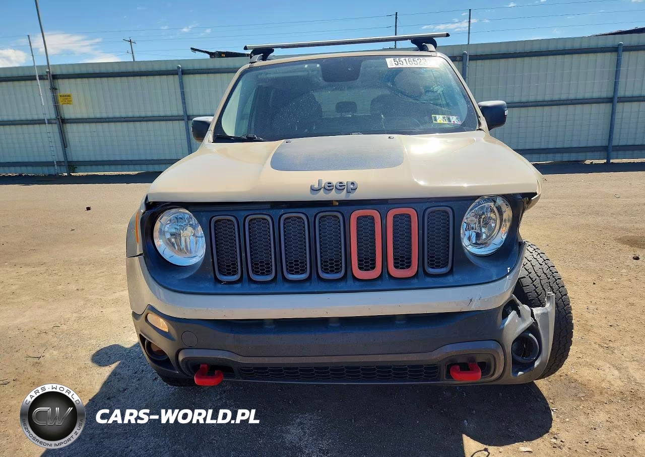 2016 Jeep Renegade Trailhawk VIN:ZACCJBCT9GPC80792 - 5