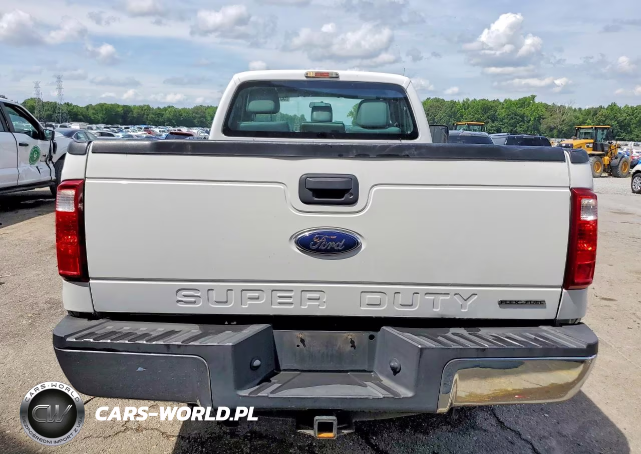 2016 Ford F250 Super Duty VIN:1FTBF2A65GEB58613 - 6