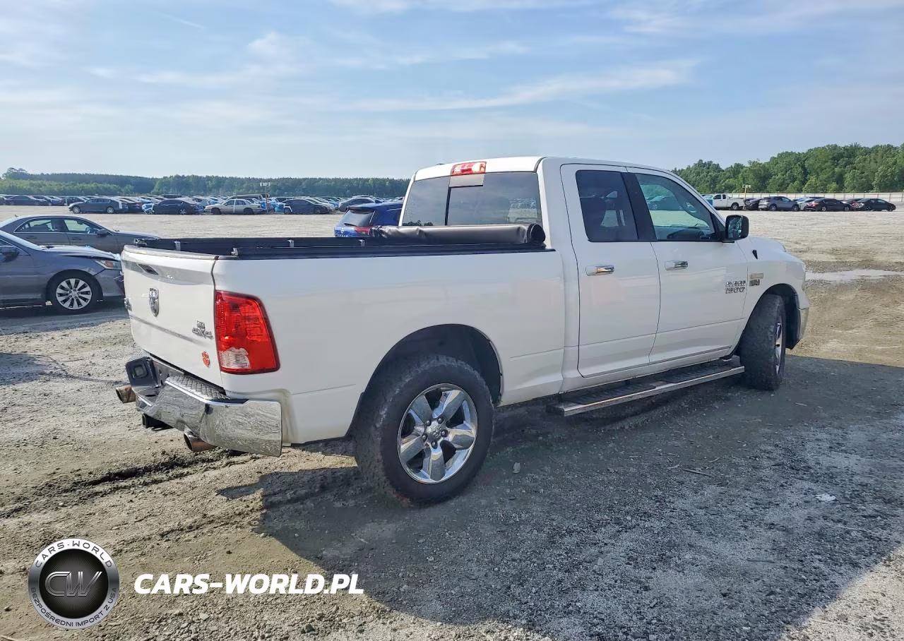 2016 Ram 1500 Slt VIN:1C6RR7GT5GS370209 - 3