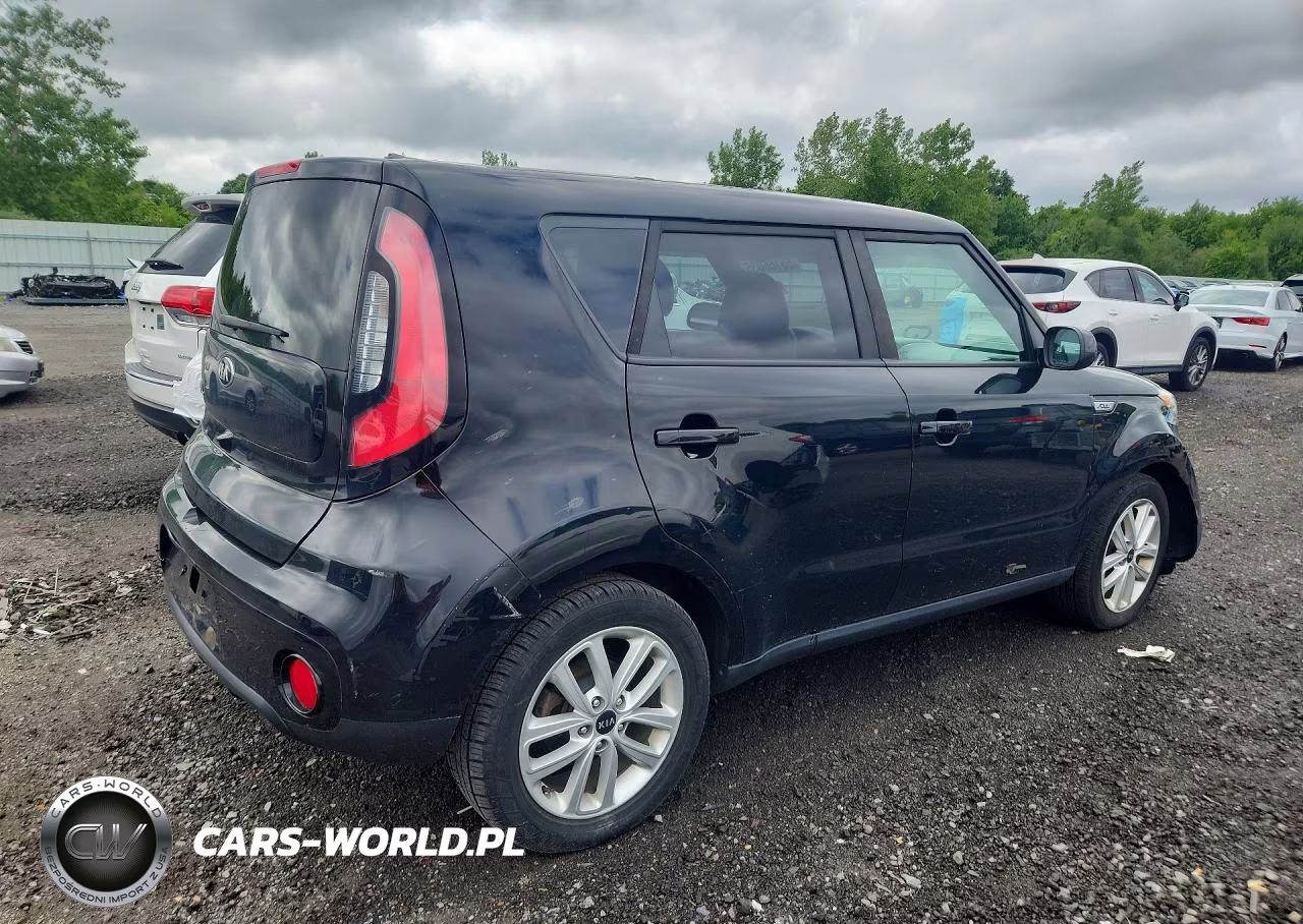 2018 Kia Soul + VIN:KNDJP3A59J7513414 - 3