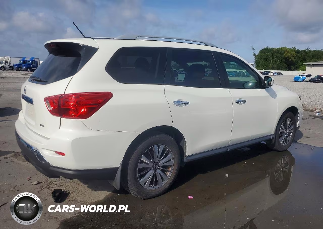 2018 Nissan Pathfinder S VIN:5N1DR2MM9JC641840 - 3