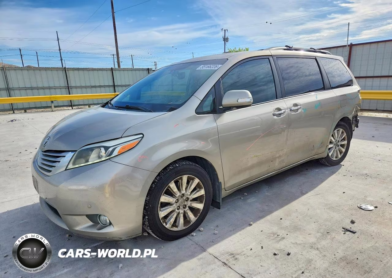 2016 Toyota Sienna Limited Premium 7-Passenger