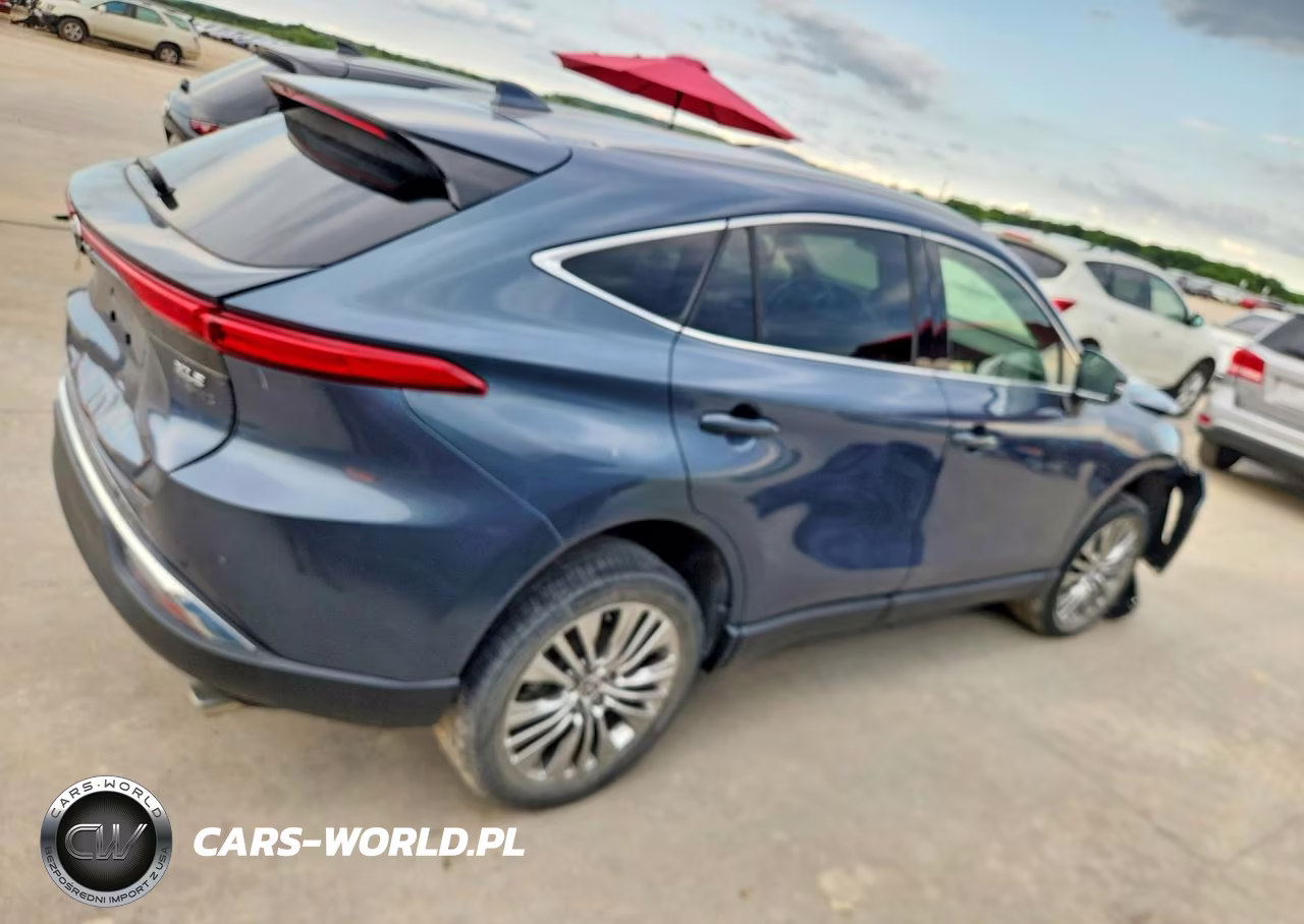 2021 Toyota Venza Le VIN:JTEAAAAH8MJ025574 - 3