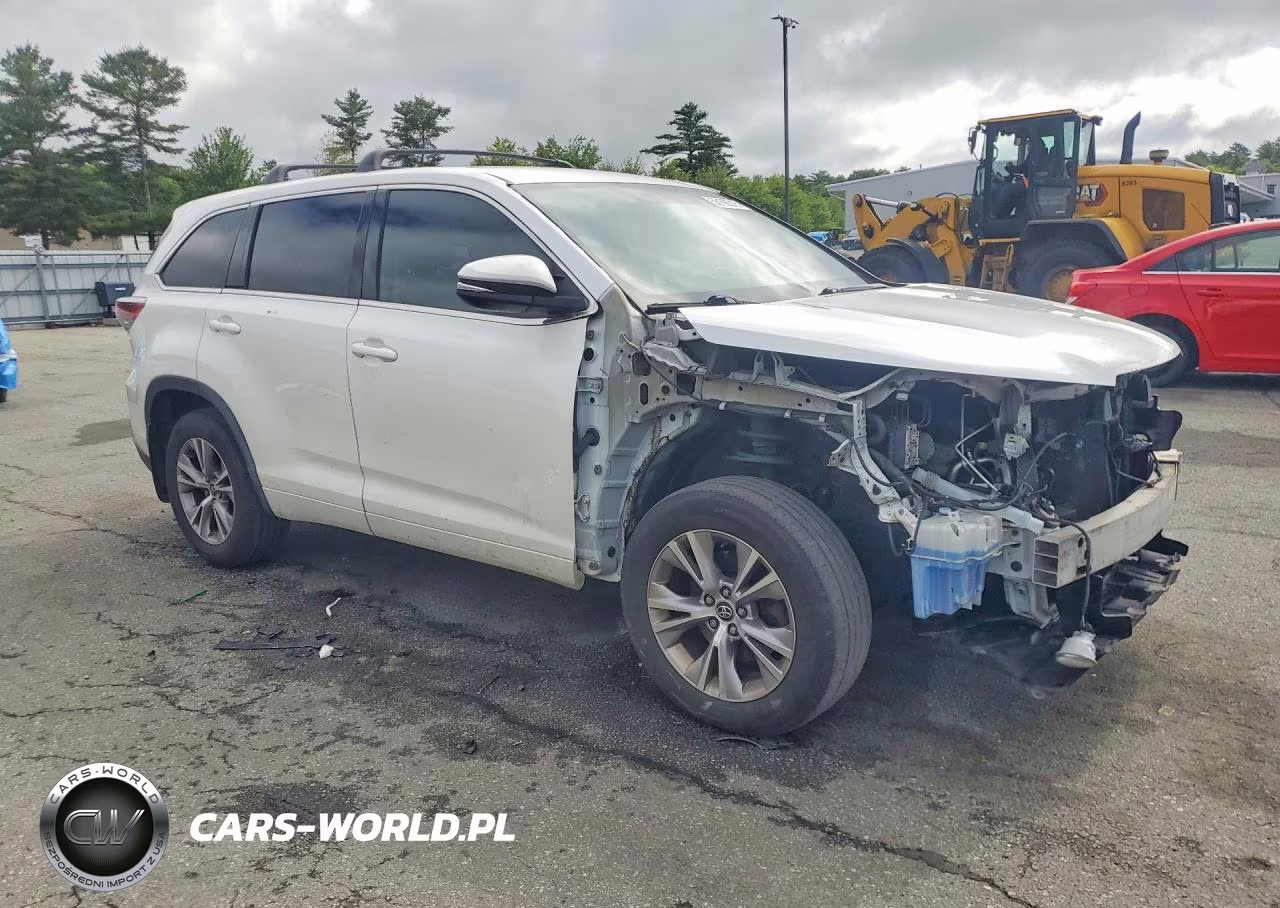 2016 Toyota Highlander Le Plus VIN:5TDBKRFHXGS336685 - 4