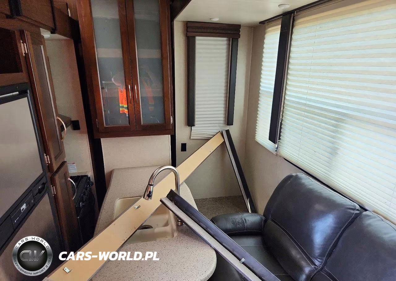 2016 Heartland Torque Trailer VIN:5SFCG3827GE314321 - 6
