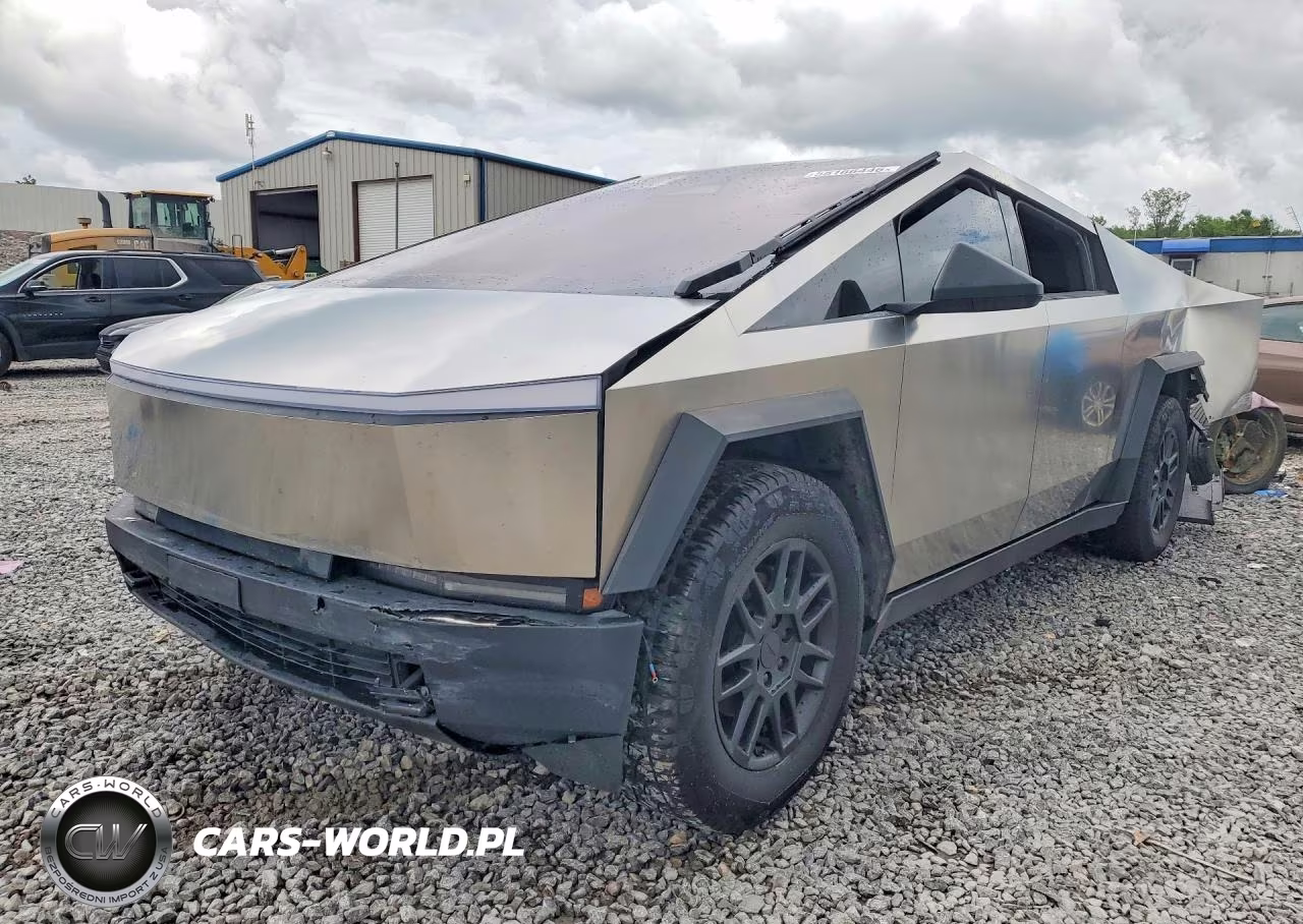 2025 Tesla Cybertruck